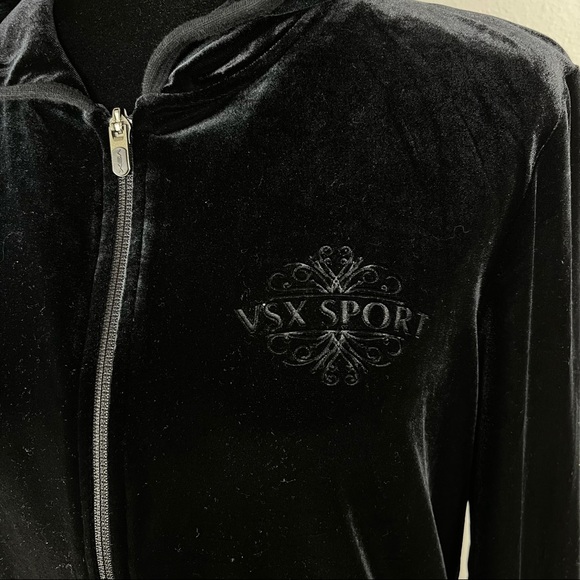 Victoria’s Secret VSX Sport Black soft Velvet Full Zip Up Jacket Hoodie Size M - Picture 4 of 12